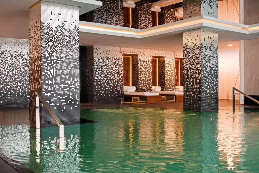 Sofitel Casablanca Tour blanche